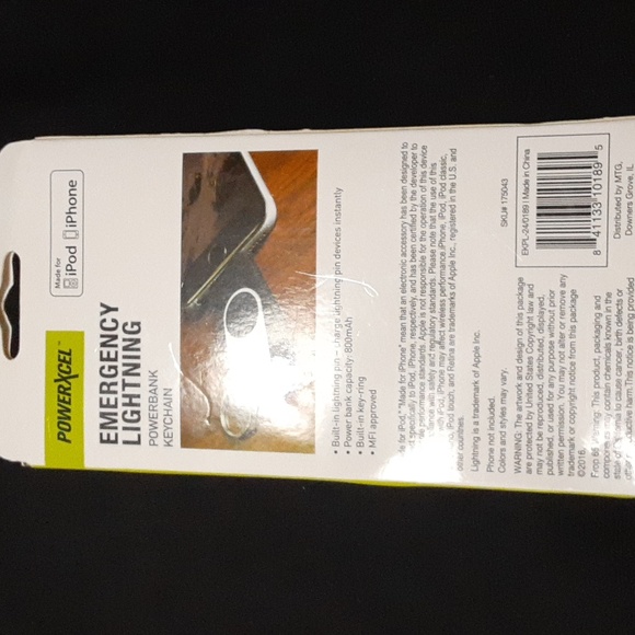PowerXcel Emergency Lighting Powerbank Keychain for IPod, IPhone NIB - Picture 2 of 2